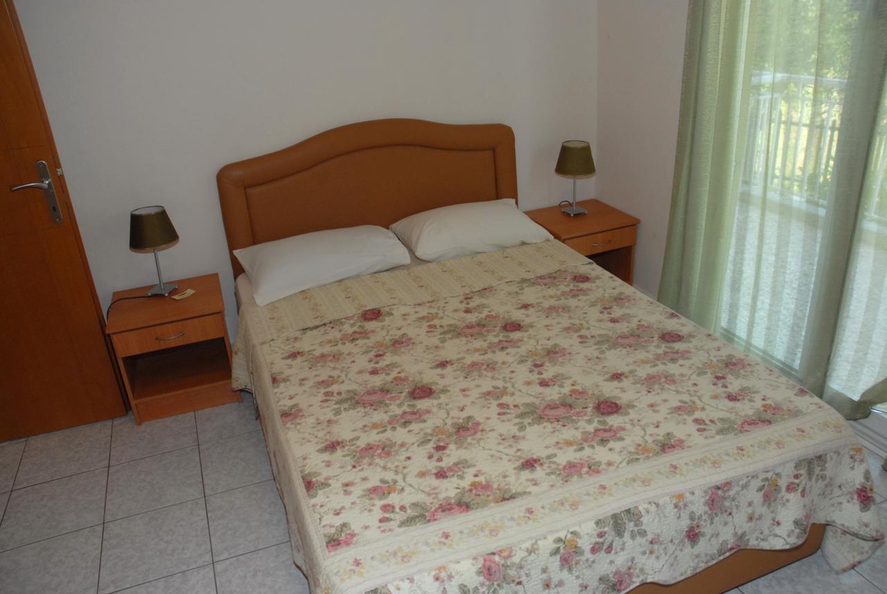 Anestis Apartments & Rooms PalaiónTsiflíkion المظهر الخارجي الصورة